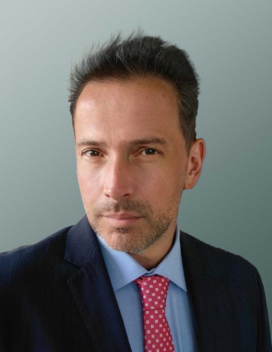 GEORGE WEBSITE PHOTO.jpg